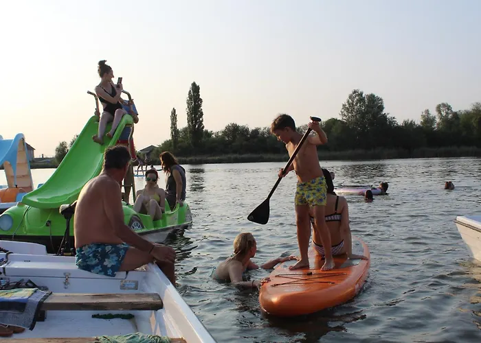 Boletov Raj Case de vacanță